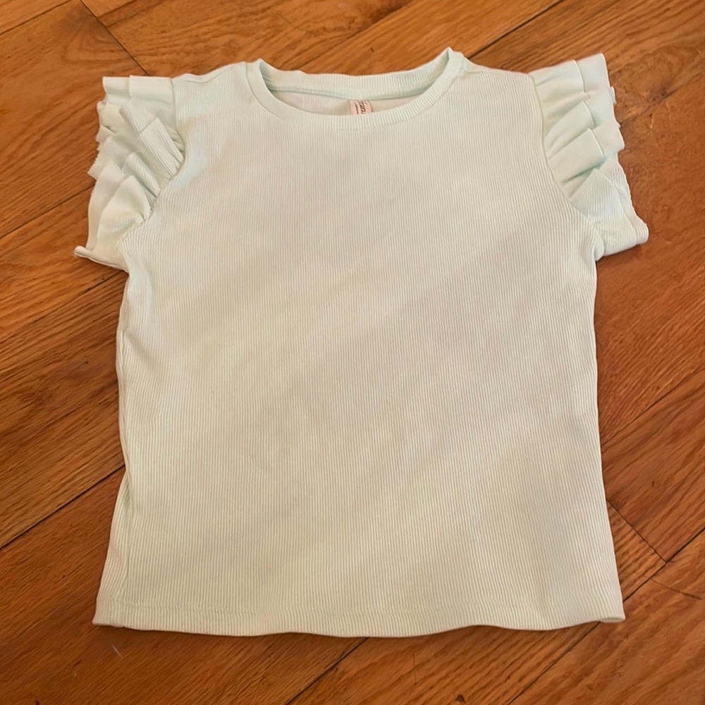 Mint green ribbed franki by francesca’s top with ruffled sleeves for girls